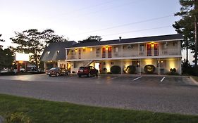 Riviera Motel Mackinaw City